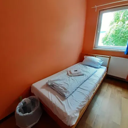 Budget Allach & Tub 19a * München