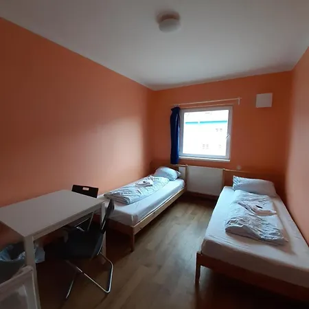 2-rent Group Rooms&apartments Tub19a