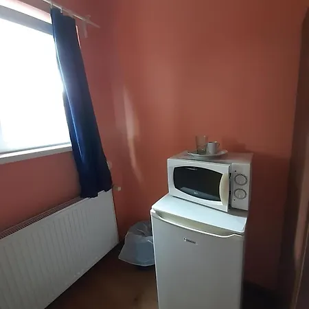 Budget Allach & Tub 19a *