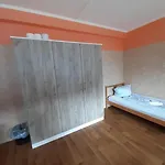 Hostel 2-rent Group Rooms&apartments Tub19a