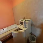 2-rent Group Rooms&apartments Tub19a Hostel