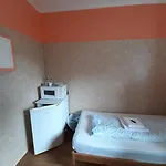 Hostel 2-rent Group Rooms&apartments Tub19a *
