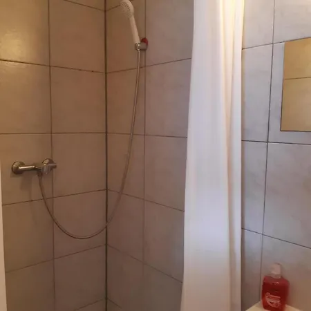 Hostel 2-rent Group Rooms&apartments Tub19a Mnichov