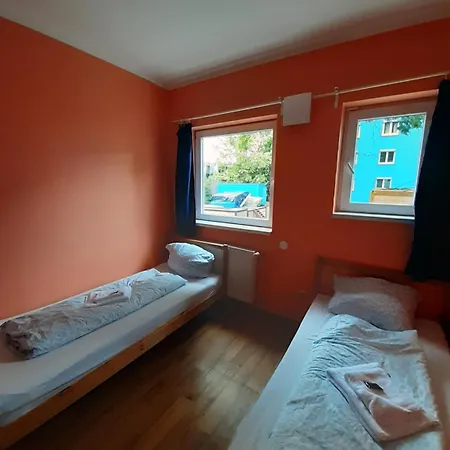 2-rent Group Rooms&apartments Tub19a Mnichov