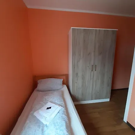 Hostel 2-rent Group Rooms&apartments Tub19a Mnichov