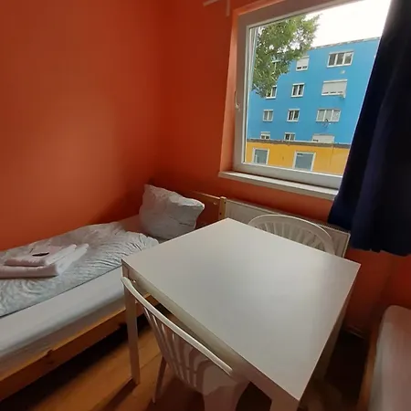 2-rent Group Rooms&apartments Tub19a