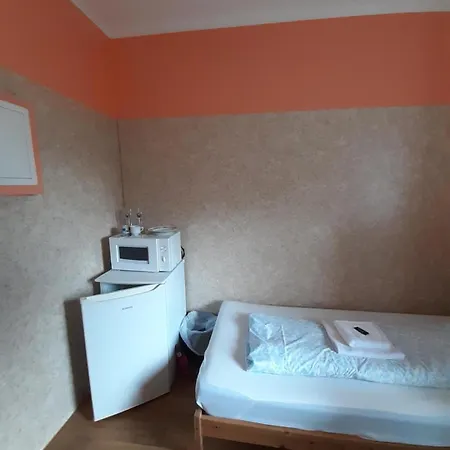 Hostel 2-rent Group Rooms&apartments Tub19a *
