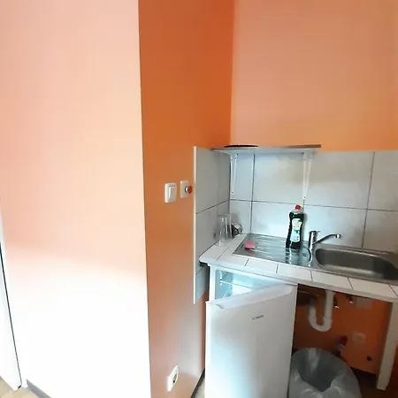 Hostel 2-rent Group Rooms&apartments Tub19a Mnichov