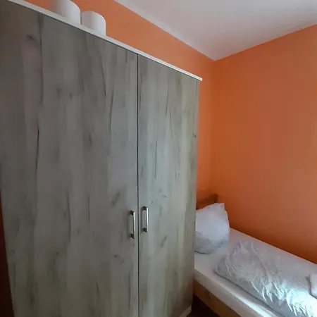 2-rent Group Rooms&apartments Tub19a Hostel Monachium