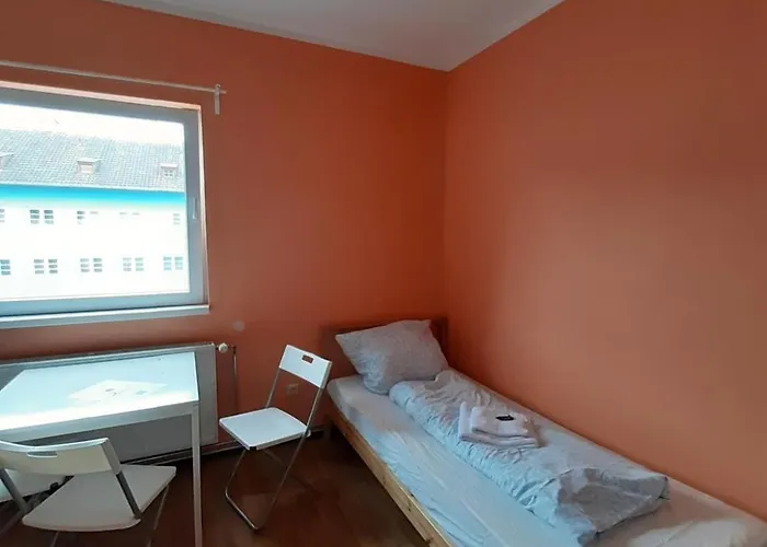 ホステル 2-rent Group Rooms&apartments Tub19a ミュンヘン
