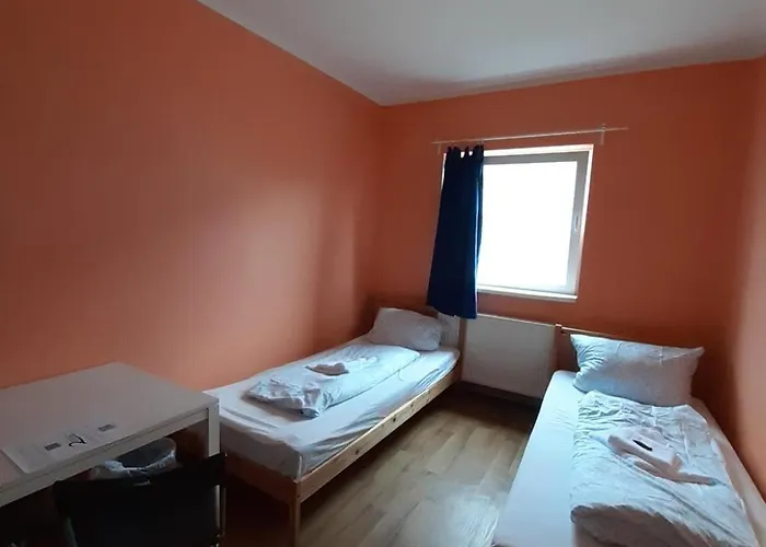 2-rent Group Rooms&apartments Tub19a