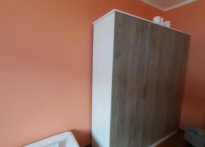 2-rent Group Rooms&apartments Tub19a