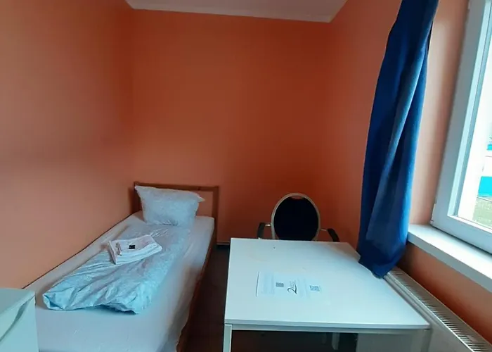2-rent Group Rooms&apartments Tub19a Hostel *