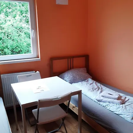 Hostel Budget Allach & Tub 19a *