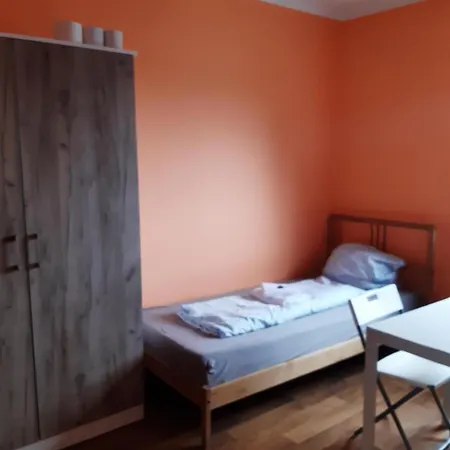 Budget Allach & Tub 19a Hostel *