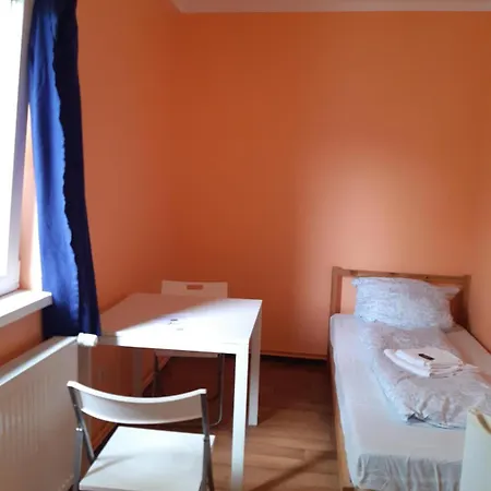 Budget Allach & Tub 19a Hostel *
