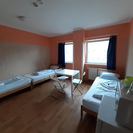 Hostel Budget Allach & Tub 19a *