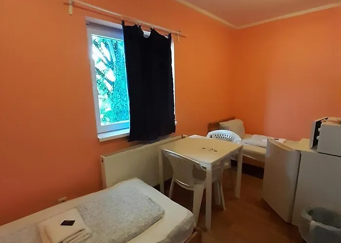 2-rent Group Rooms&apartments Tub19a